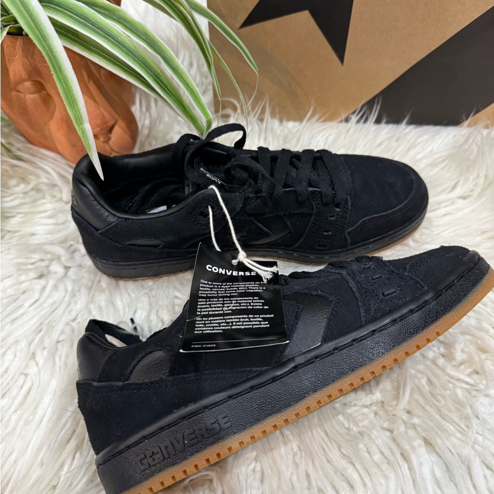 New🌿Converse Cons One Star Pro Nubuck